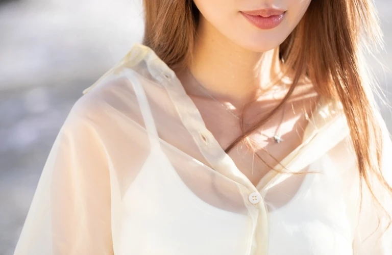 ボタニカルアイロンストレートで自然に美しくされたい方|熊本県熊本市の美容室なら美容室photon+