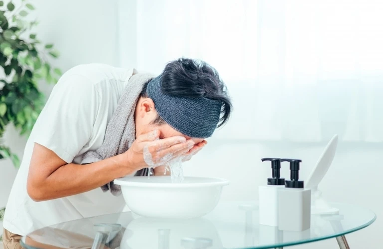 40代男性の肌悩みはこれがおすすめ|熊本県熊本市の美容室なら美容室photon+