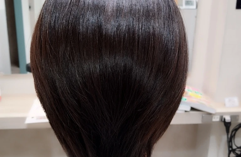 白髪の悩みでお困りなら/透明感が出せる美容室photon+へ